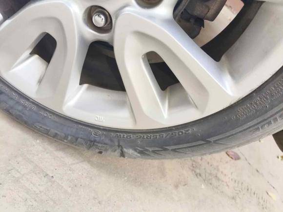 [西安·陕A] 二手起亚秀尔2013款 1.6L AT Premium