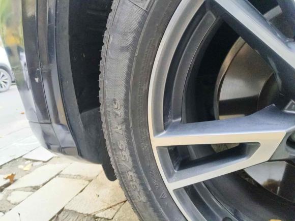 [上海·沪A] 二手奥迪奥迪Q5L2018款 40 TFSI 荣享时尚型 国V