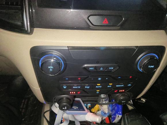 [武汉·鄂A] 二手福特撼路者2016款 2.0T 汽油自动四驱旗舰版