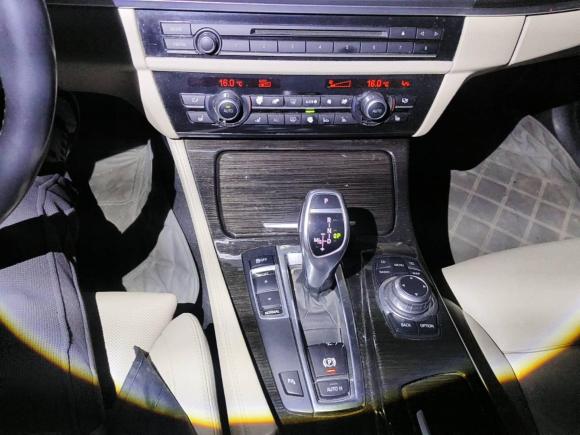 [西安·陕A] 二手宝马宝马5系2011款 535Li 行政型