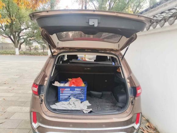 [宁波·浙B] 二手一汽森雅R72018款 R7C 1.6L 手动豪华型