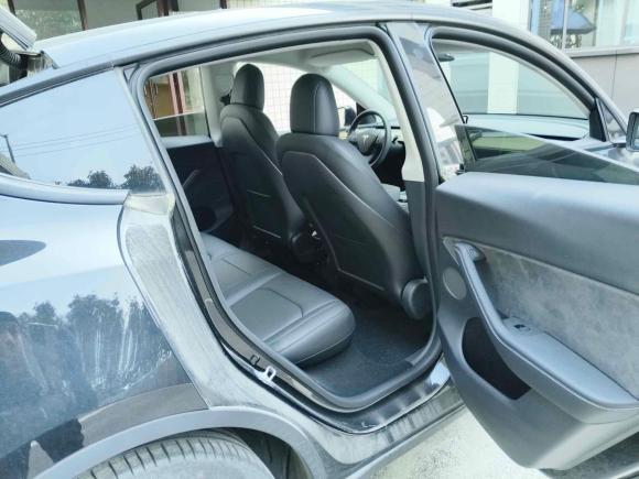 [上海·沪A] 二手特斯拉Model Y2022款 后轮驱动版
