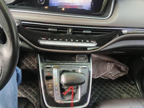 [广州·粤A] 二手广汽传祺传祺M62019款 270T DCT尊享版（六座）国VI