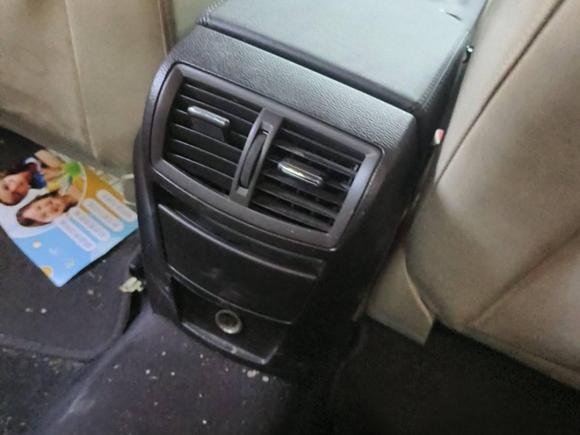 [温州·浙C] 二手别克君威2012款 2.4L SIDI旗舰版