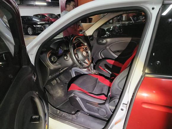 [苏州·苏E] 二手smartsmart forfour2016款 1.0L 52千瓦激情版