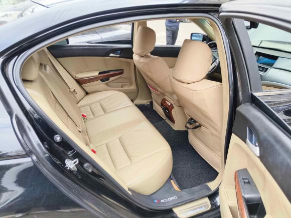 [佛山·粤E] 二手本田雅阁2012款 2.0L SE