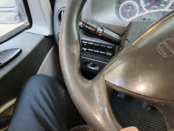 [上海·沪A] 二手依维柯依维柯褒迪2013款 2.8T-A36 客货两用