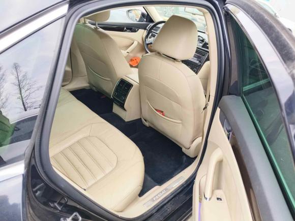[上海·皖B] 二手大众帕萨特2013款 1.8TSI DSG御尊版