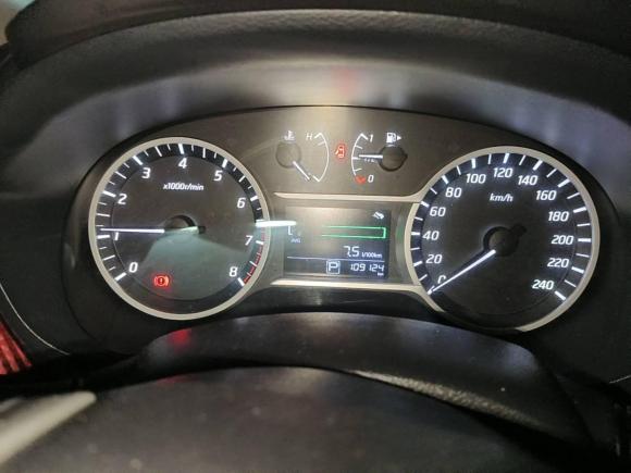 [芜湖·皖B] 二手日产蓝鸟2016款 1.6L CVT炫酷版