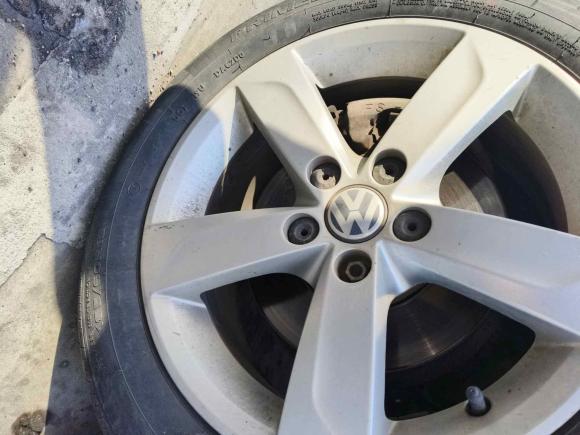 [南通·苏F] 二手大众桑塔纳2013款 1.6L 自动舒适版