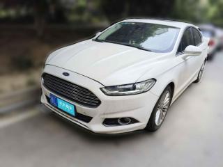 福特蒙迪欧2013款 2.0L GTDi240至尊型