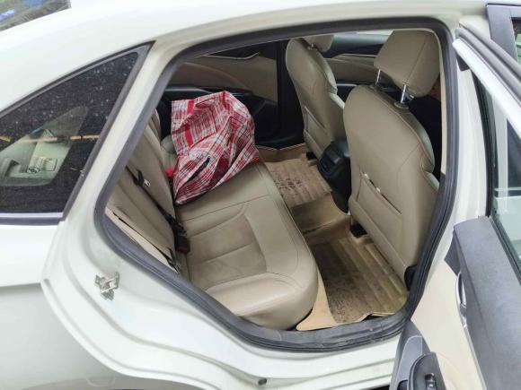 [成都·川A] 二手别克英朗2015款 15N 自动豪华型