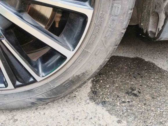 [上海·沪C] 二手荣威荣威i52021款 1.5L 手动铂金版