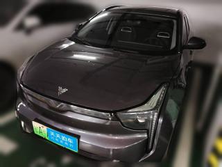 哪吒汽车哪吒U2022款 智400 Pro 三元锂