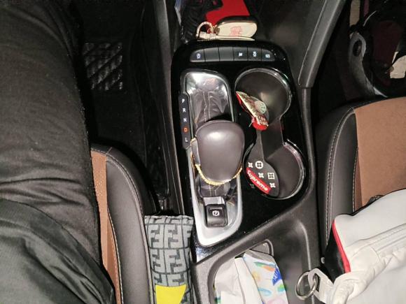 [武汉·鄂A] 二手别克昂科拉GX2020款 20T CVT两驱豪华型