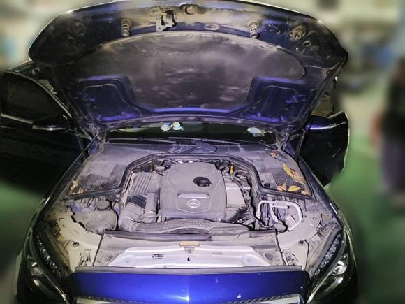 [武汉·鄂A] 二手奔驰奔驰C级2016款 C 200 L 运动型