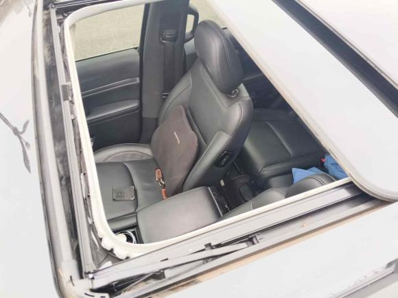 [西安·陕A] 二手Jeep大指挥官2018款 2.0T 四驱悦享版 国VI