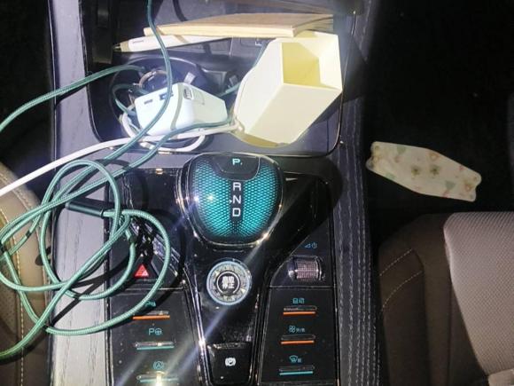 [成都·川A] 二手比亚迪汉2022款 EV 创世版 715KM前驱旗舰型