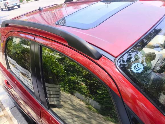 [青岛·鲁B] 二手铃木天语 SX42009款 两厢 1.6L 自动运动型