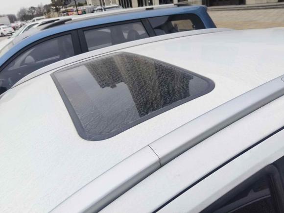 [上海·赣A] 二手吉利汽车远景X32020款 1.5L CVT尊贵型