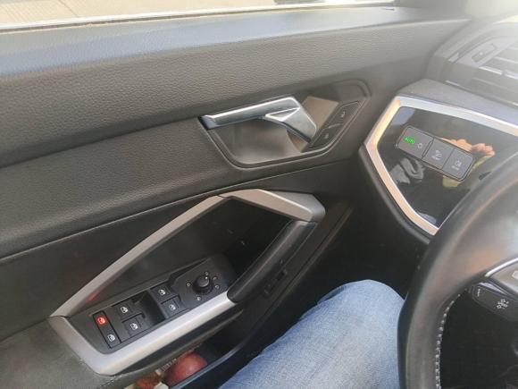 [杭州·浙A] 二手奥迪奥迪Q32022款 35 TFSI 时尚动感型