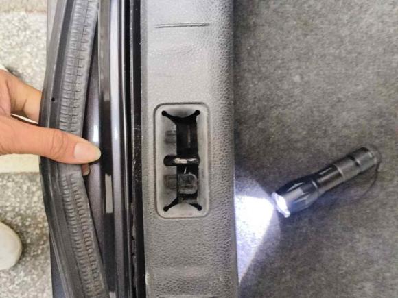 [广州·粤A] 二手日产天籁2008款 2.5L XL领先版