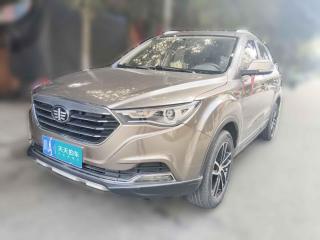 奔腾奔腾X402017款 1.6L 自动豪华型