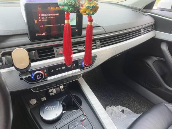 [南京·苏A] 二手奥迪奥迪A4L2017款 40 TFSI 时尚型
