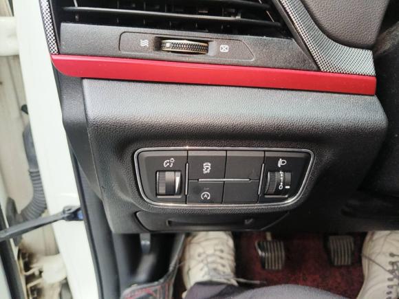 [湖州·苏B] 二手长安长安CS552017款 1.5T 手动炫动型