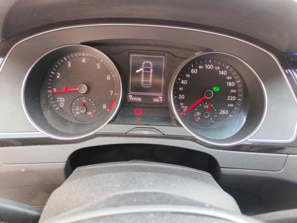 [南昌·赣A] 二手大众迈腾2017款 330TSI DSG 领先型