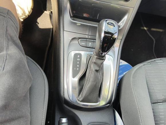 [南通·苏F] 二手别克威朗2016款 两厢 15S 自动进取型