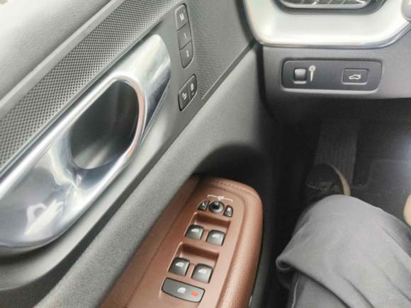 [苏州·苏E] 二手沃尔沃沃尔沃XC602020款 T5 四驱智逸豪华版