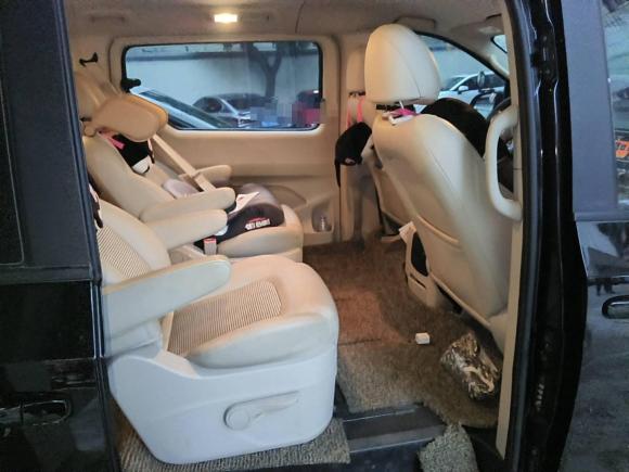 [广州·闽B] 二手大通大通G102016款 2.0T 自动精英版