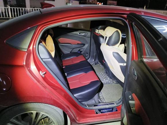 [金华·粤S] 二手奇瑞艾瑞泽52017款 SPORT 1.5T 手动豪华版