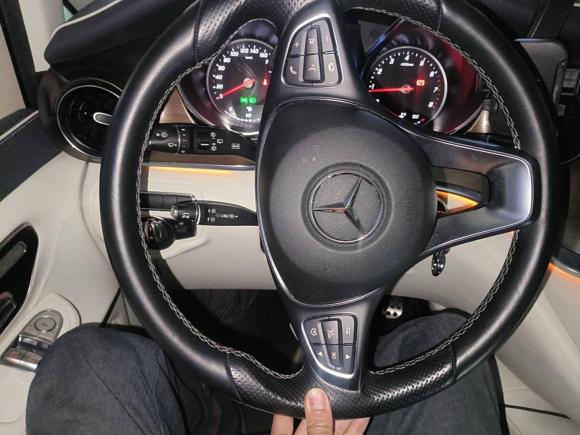 [上海·沪A] 二手奔驰奔驰V级2020款 V 260 L 长轴距豪华版