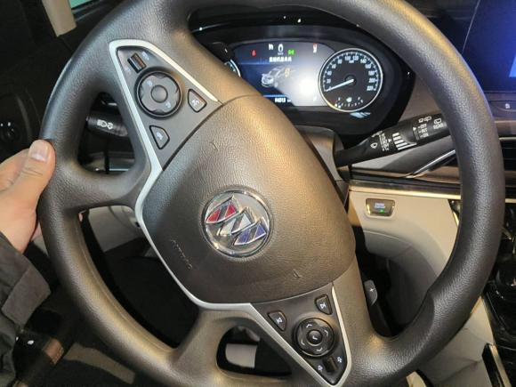 [合肥·皖A] 二手别克别克GL82021款 陆上公务舱 652T 舒适型