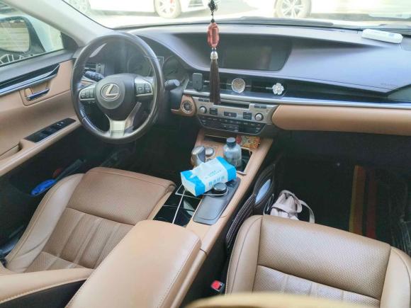 [济南·鲁A] 二手雷克萨斯雷克萨斯ES2015款 200 精英版
