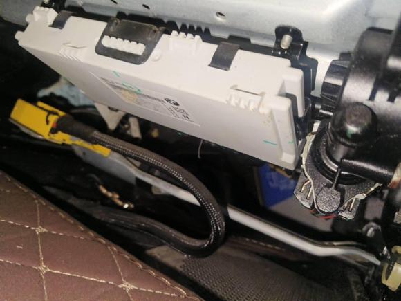 [青岛·鲁D] 二手宝马宝马X12012款 sDrive18i 时尚型