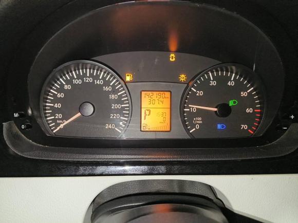 [济南·粤B] 二手奔驰威霆2013款 3.0L 精英版