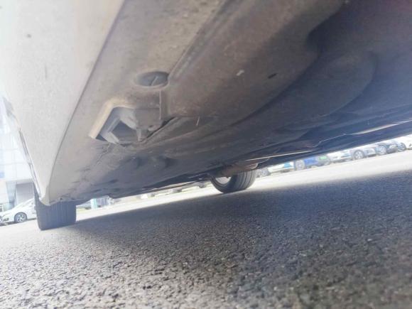 [广州·粤A] 二手奔驰奔驰E级2015款 E 260 L 运动豪华型