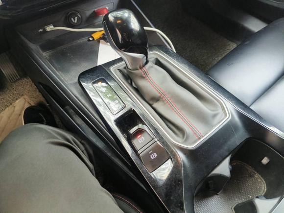 [上海·苏G] 二手名爵MG52021款 180DVVT CVT青春豪华版