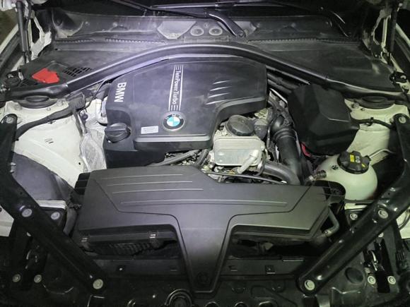 [深圳·粤B] 二手宝马宝马4系2014款 428i 敞篷运动设计套装