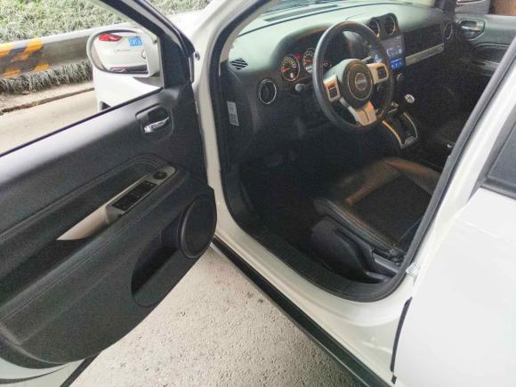 [成都·川G] 二手Jeep指南者2014款 改款 2.4L 四驱舒适版