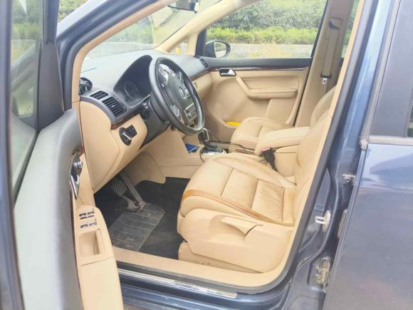 [青岛·鲁B] 二手大众途安2011款 1.4T DSG智臻版5座