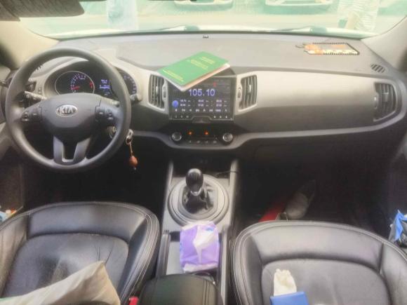 [上海·沪C] 二手起亚智跑2015款 2.0L 手动两驱版GL