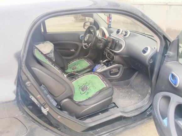 [青岛·鲁B] 二手smartsmart fortwo2015款 1.0L 52千瓦硬顶灵动版