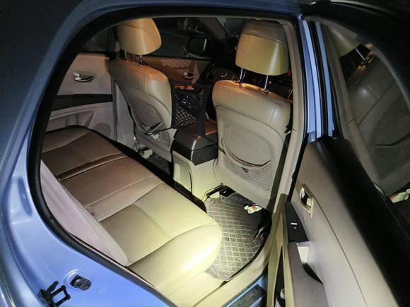 [武汉·鄂W] 二手双龙柯兰多2011款 2.0T 柴油两驱自动豪华导航版