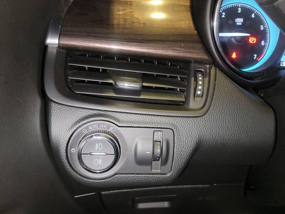 [武汉·鄂W] 二手别克昂科威2017款 28T 四驱精英型