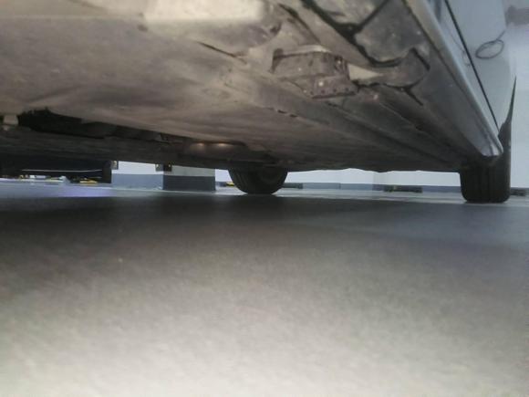 [上海·沪N] 二手奔驰奔驰C级2020款 C 200 L 时尚型运动版