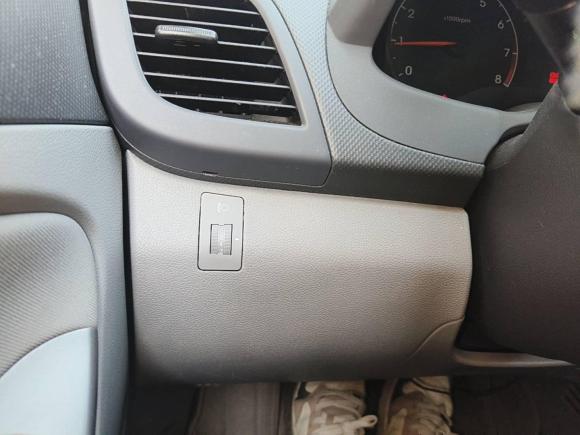 [武汉·鄂A] 二手现代瑞纳2014款 1.4L 手动智能型GLS